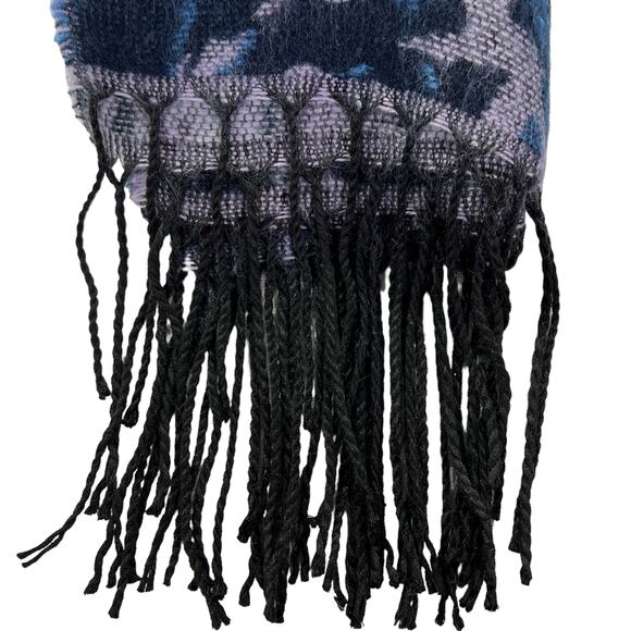 Steve Madden Blue Multi Floral Scarf Raw Edge Tassel L75" X W21"  Fringe 4" - Picture 9 of 12